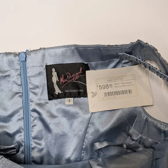 Sparkling off-the-shoulder seamed mermaid gown designed by Mac Duggal - Picture 11 of 14